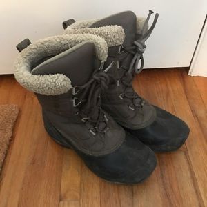 Sorel womens snow winter boots size 7